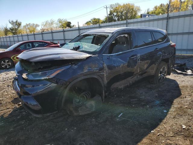 2021 TOYOTA HIGHLANDER XLE, 