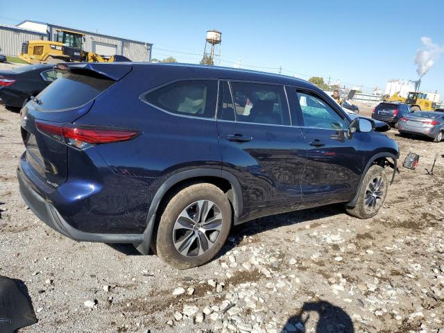 5TDGZRBH6MS537566 - 2021 TOYOTA HIGHLANDER XLE Azul foto 3