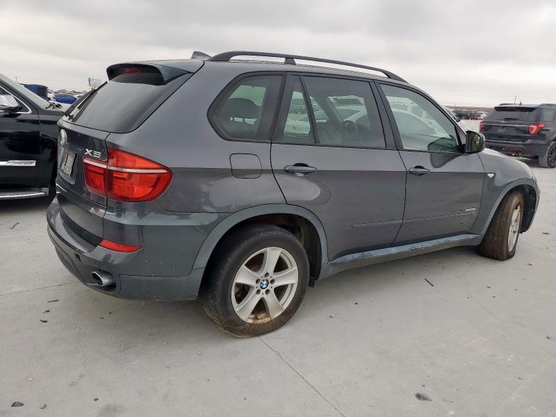 5UXZV4C52BL410547 - 2011 BMW X5 XDRIVE35I CHARCOAL photo 3