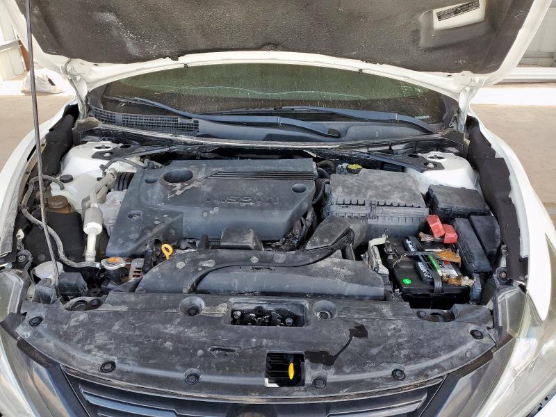 1N4AL3AP8JC290616 - 2018 NISSAN ALTIMA 2.5 WHITE photo 11