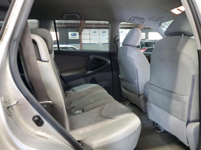2T3BK4DV1AW025034 - 2010 TOYOTA RAV4 SILVER photo 11