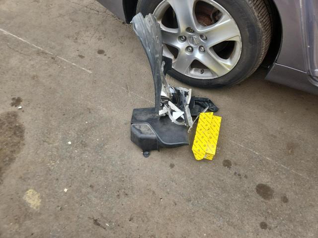 JH4KB16576C012549 - 2006 ACURA RL GRAY photo 12