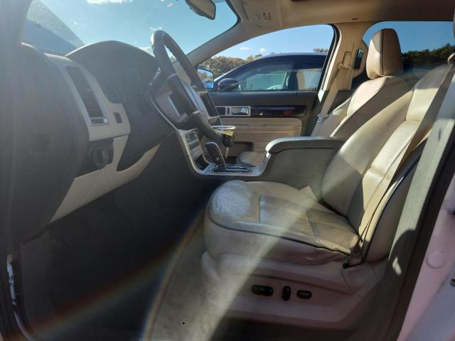 2LMDU88C48BJ21983 - 2008 LINCOLN MKX WHITE photo 7