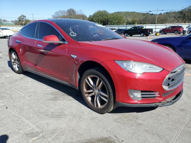5YJSA1CP7DFP09567 - 2013 TESLA MODEL S Rojo foto 4