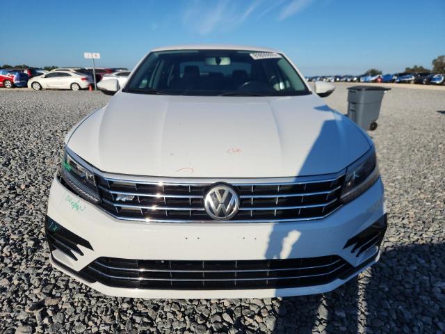 1VWDT7A3XHC082630 - 2017 VOLKSWAGEN PASSAT R-LINE თეთრი ფოტო 5