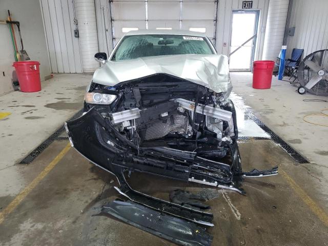 1FA6P0H74E5362016 - 2014 FORD FUSION SE 银色 照片 5
