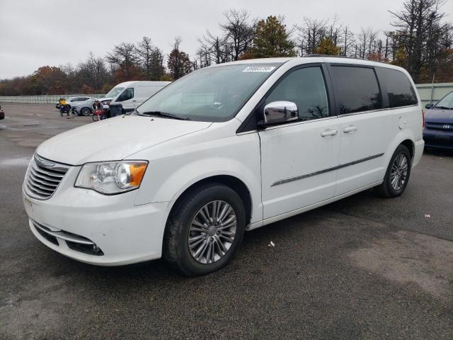 2015 CHRYSLER TOWN & COU TOURING L, 