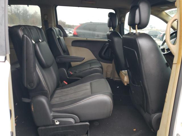 2C4RC1CG3FR521094 - 2015 CHRYSLER TOWN & COU TOURING L WHITE photo 11