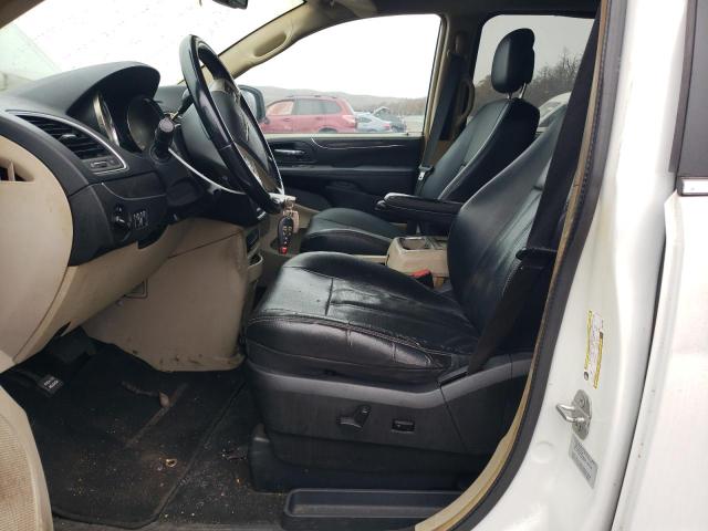 2C4RC1CG3FR521094 - 2015 CHRYSLER TOWN & COU TOURING L WHITE photo 7