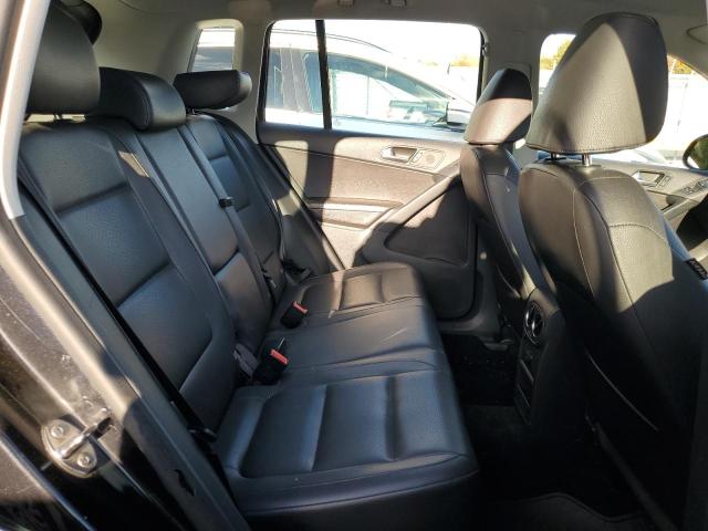 WVGBV7AX7HW512695 - 2017 VOLKSWAGEN TIGUAN S BLACK photo 11
