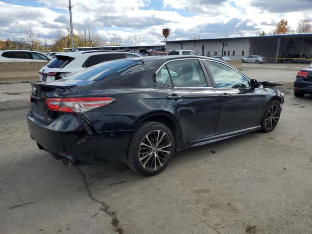 4T1B11HK3JU577127 - 2018 TOYOTA CAMRY L BLACK photo 3