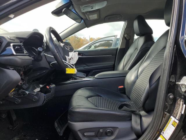 4T1B11HK3JU577127 - 2018 TOYOTA CAMRY L BLACK photo 7