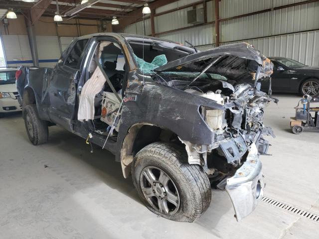 5TFUW5F17DX295821 - 2013 TOYOTA TUNDRA DOUBLE CAB SR5 CHARCOAL photo 4