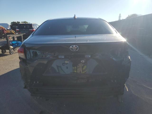 5YFB4MDE8PP000600 - 2023 TOYOTA COROLLA LE ნაცრისფერი ფოტო 6