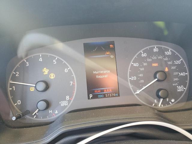 5YFB4MDE8PP000600 - 2023 TOYOTA COROLLA LE ნაცრისფერი ფოტო 9