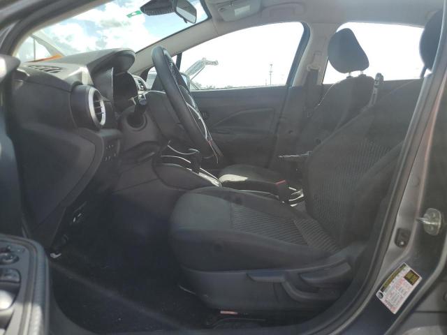 3N1CN8DV7LL851693 - 2020 NISSAN VERSA S GRAY photo 7