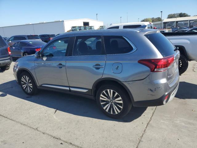 JA4AZ3A30LZ023552 - 2020 MITSUBISHI OUTLANDER SE GRAY photo 2
