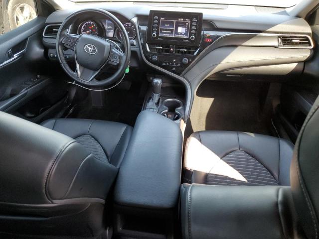 4T1G11AK1NU643888 - 2022 TOYOTA CAMRY SE 银色 照片 8