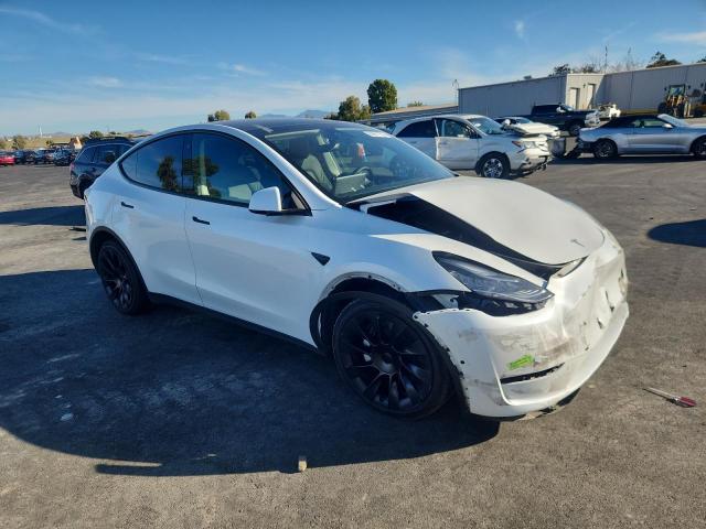 7SAYGDEE9PF585900 - 2023 TESLA MODEL Y 白色 照片 4