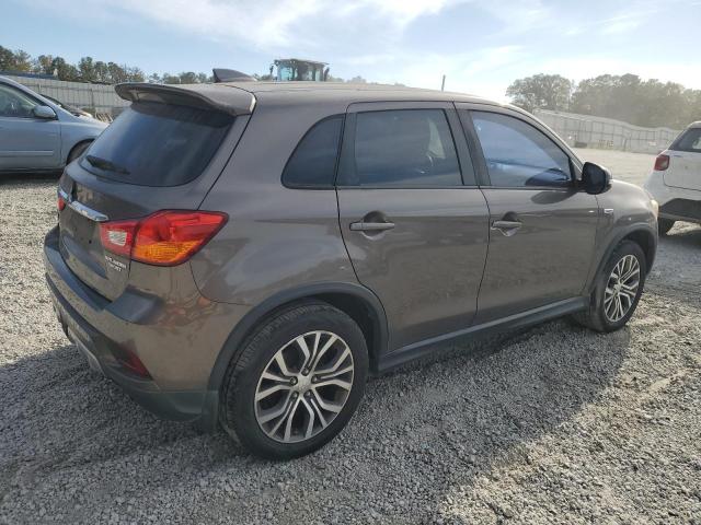 JA4AP3AUXJU014561 - 2018 MITSUBISHI OUTLANDER ES ნაცრისფერი ფოტო 3