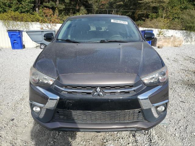 JA4AP3AUXJU014561 - 2018 MITSUBISHI OUTLANDER ES ნაცრისფერი ფოტო 5