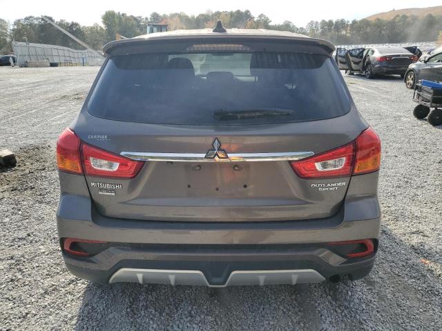 JA4AP3AUXJU014561 - 2018 MITSUBISHI OUTLANDER ES ნაცრისფერი ფოტო 6