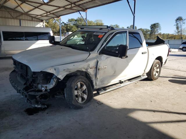 2016 RAM 1500 ST, 