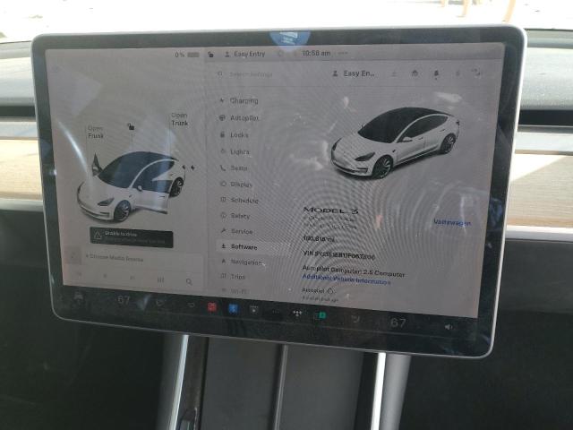 5YJ3E1EB1JF067806 - 2018 TESLA MODEL 3 WHITE photo 9