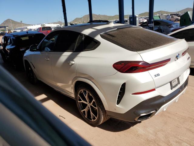 5UXCY8C0XN9J38713 - 2022 BMW X6 M50I WHITE photo 2