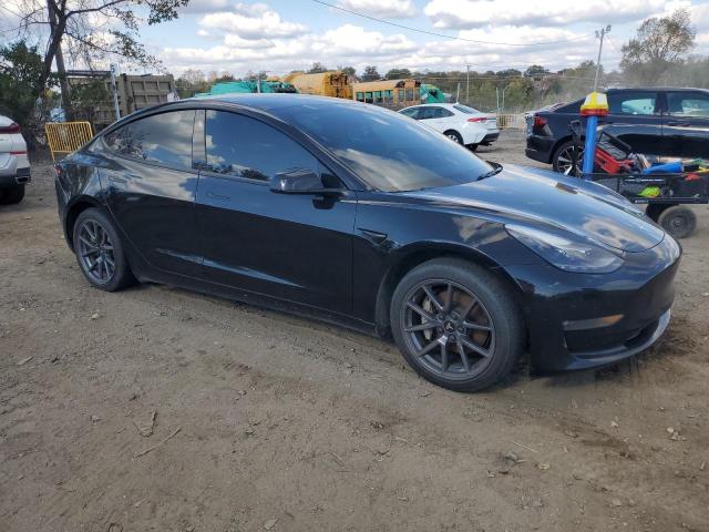 5YJ3E1EBXMF053438 - 2021 TESLA MODEL 3 შავი ფოტო 4