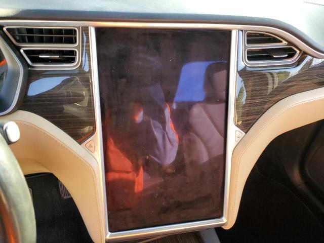 5YJXCBE22GF027207 - 2016 TESLA MODEL X BLUE photo 9