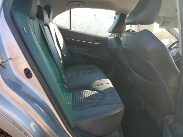 4T1G11AK2LU303338 - 2020 TOYOTA CAMRY SE ვერცხლისფერი ფოტო 10