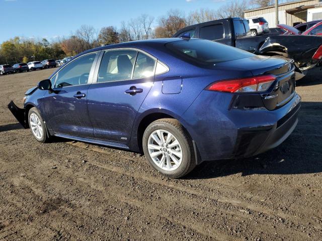 JTDBDMHE0S3017869 - 2025 TOYOTA COROLLA LE Blau Foto 2