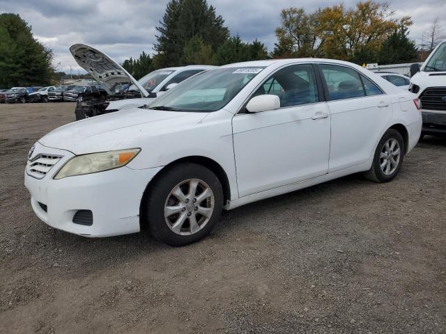 2011 TOYOTA CAMRY BASE, 