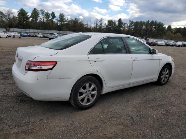 4T1BF3EK4BU622448 - 2011 TOYOTA CAMRY BASE Blanco foto 3