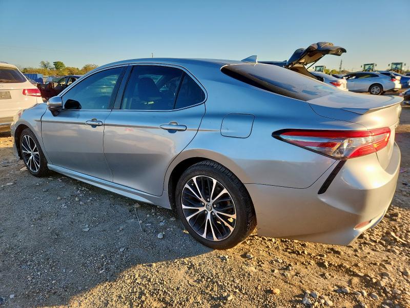 4T1B11HK9KU731339 - 2019 TOYOTA CAMRY L Srebrny zdjęcie 2