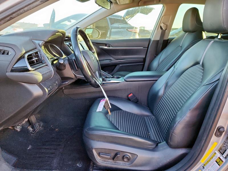 4T1B11HK9KU731339 - 2019 TOYOTA CAMRY L Srebrny zdjęcie 7