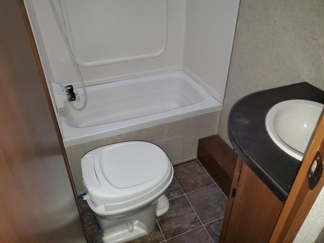 5SFPB2922EE274851 - 2014 HEARTLAND PROWLER Bicolor foto 9