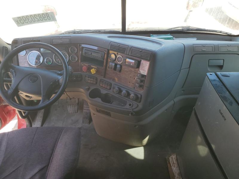 3AKJGLDVXHSHT8454 - 2017 FREIGHTLINER CASCADIA 1 أحمر صورة 5