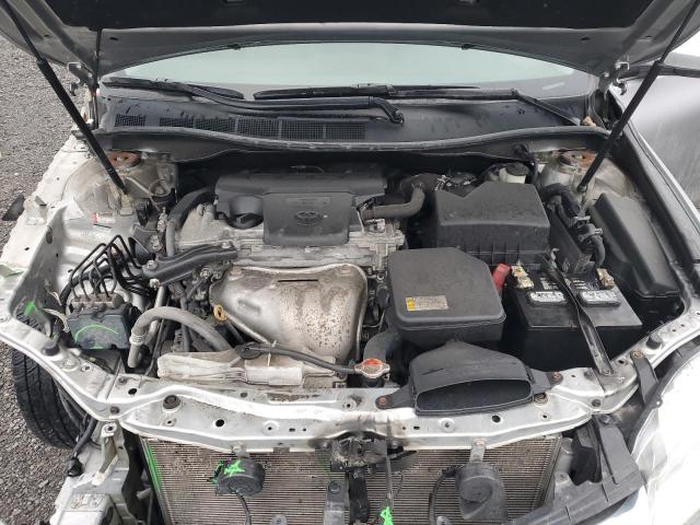 4T1BF1FK9GU565903 - 2016 TOYOTA CAMRY LE SILVER photo 11