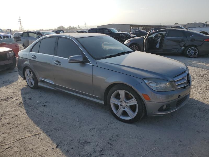 WDDGF8BB2AF450831 - 2010 MERCEDES-BENZ C 300 4MATIC SILVER photo 4