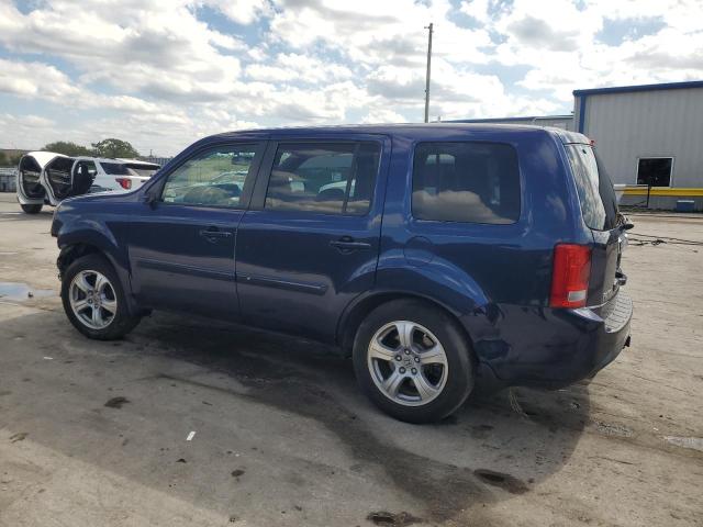 5FNYF3H53FB010115 - 2015 HONDA PILOT EXL BLUE photo 2