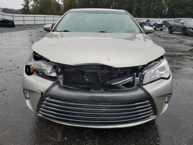 4T1BF1FK3HU444642 - 2017 TOYOTA CAMRY LE 金色 照片 5