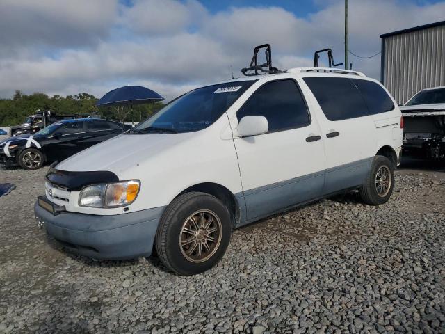1998 TOYOTA SIENNA LE, 