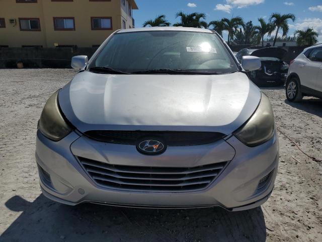KM8JTCAF4FU964503 - 2015 HYUNDAI TUCSON GLS Silber Foto 5