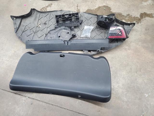 5YJ3E1EA7NF290011 - 2022 TESLA MODEL 3 Սև լուսանկար 12