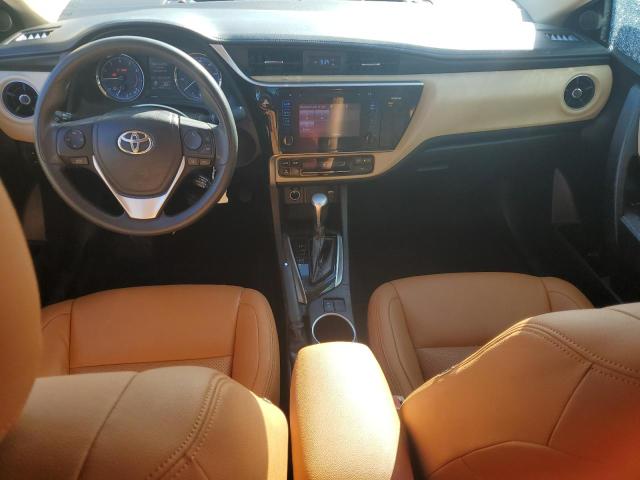 5YFBURHE2HP712982 - 2017 TOYOTA COROLLA L RED photo 8