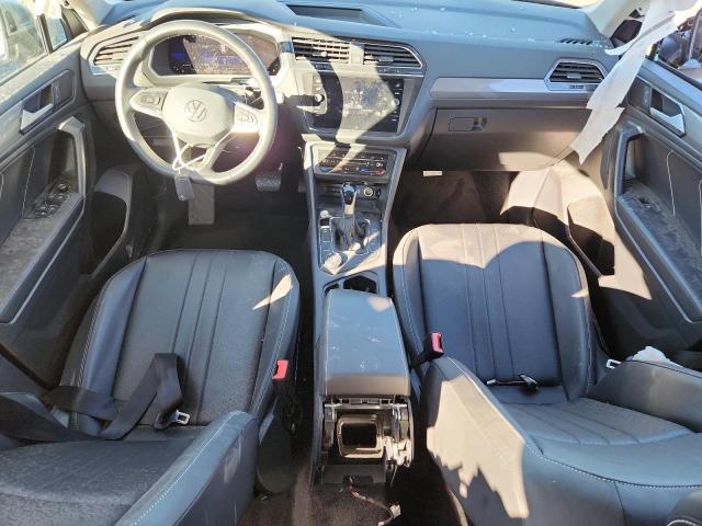 3VV2B7AX8PM066313 - 2023 VOLKSWAGEN TIGUAN SE فضي صورة 8