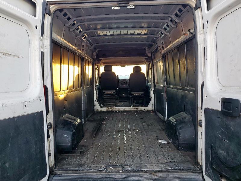 3C6TRVDG0HE528817 - 2017 RAM PROMASTER 2500 HIGH თეთრი ფოტო 10