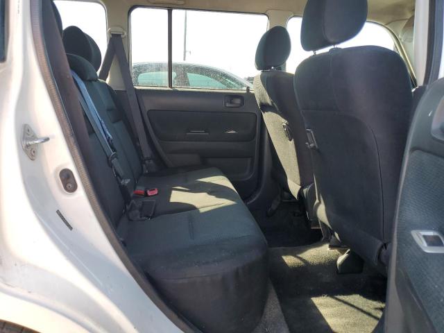 JTLKT324564116737 - 2006 TOYOTA SCION XB WHITE photo 10